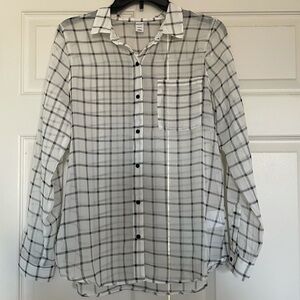 Old Navy women’s sheer top
